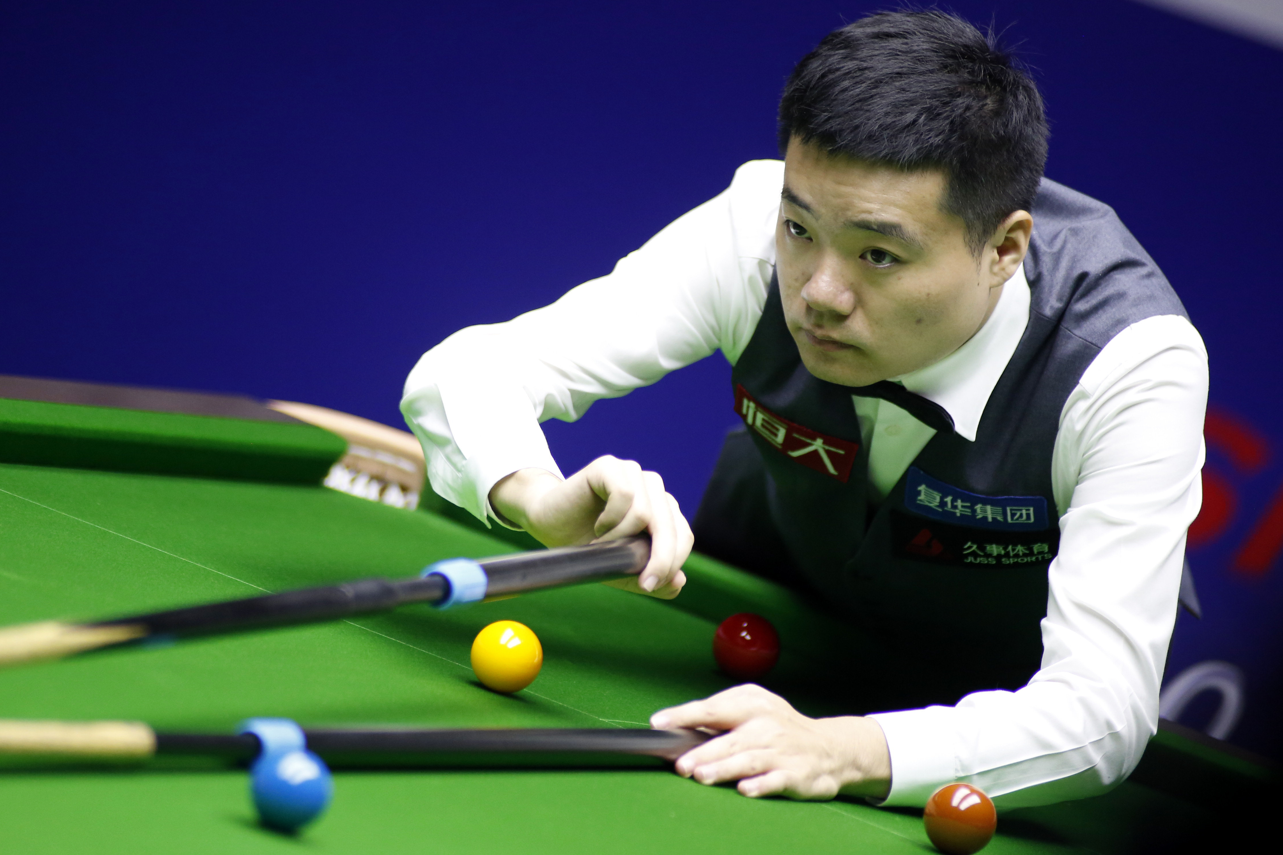 也传递出对 也传递出对