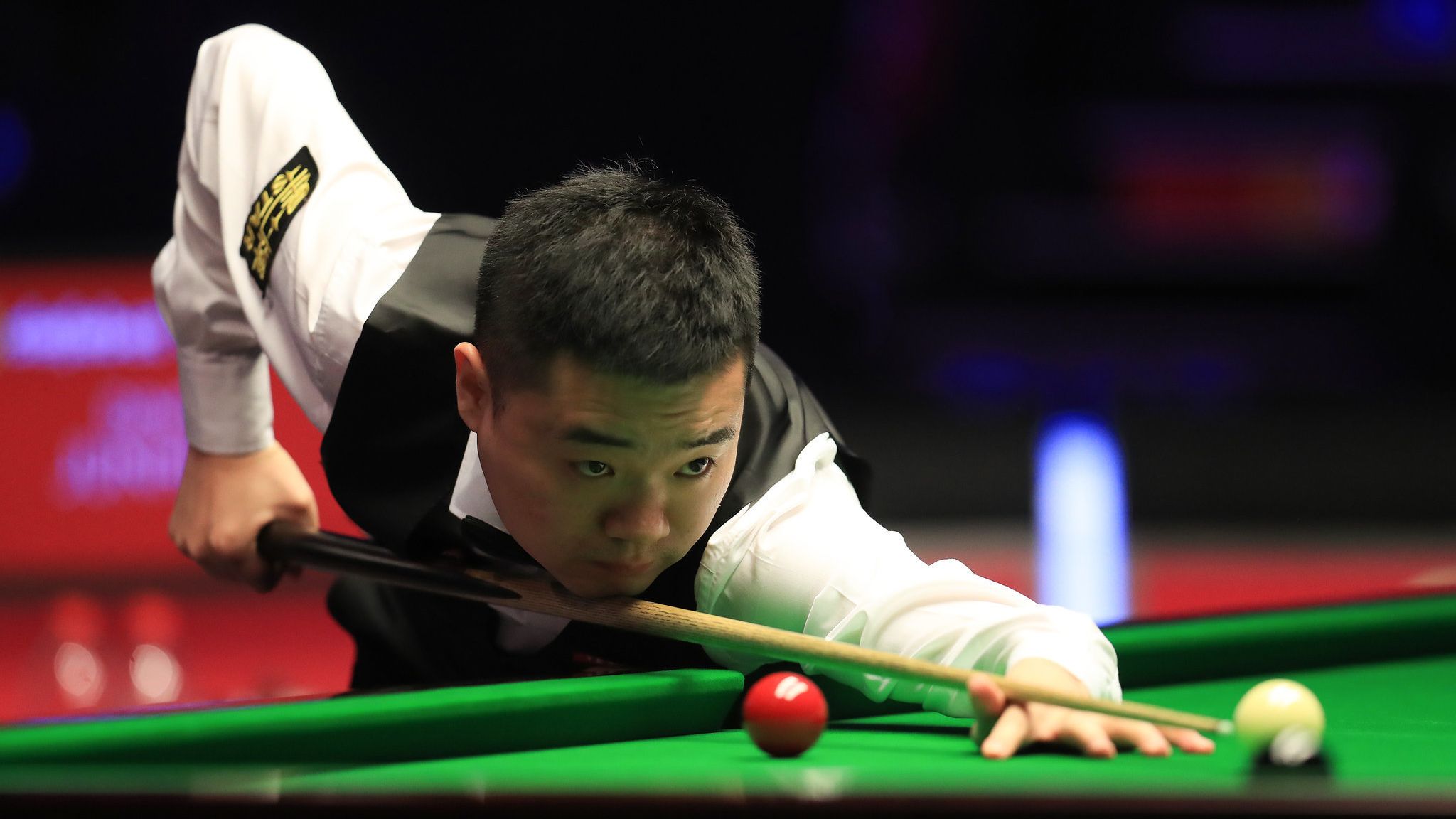 年轻球员更 年轻球员更