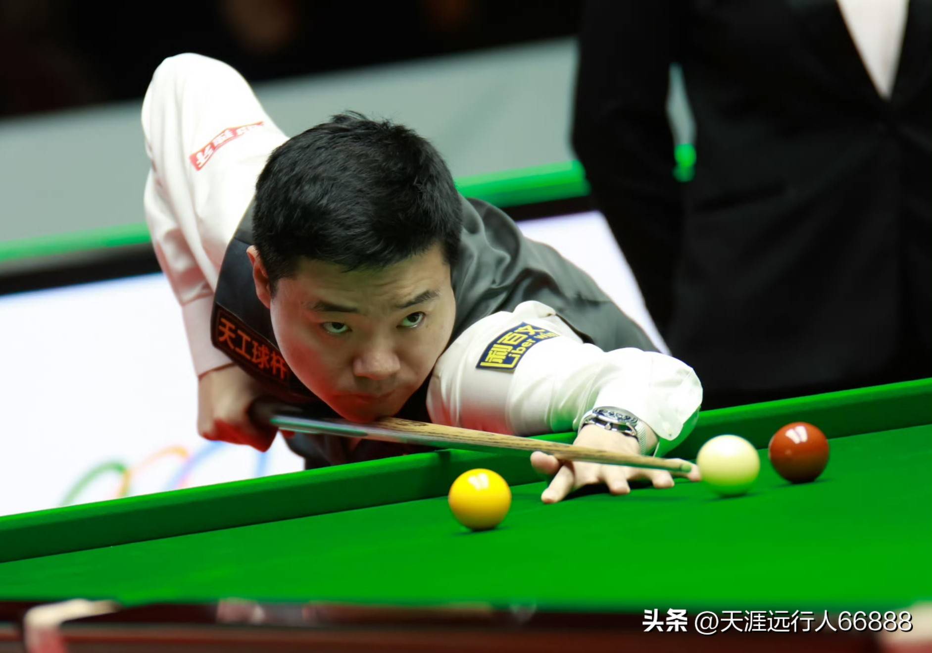 而通过这笔 而通过这笔