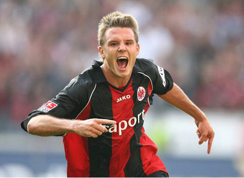 对胜利不懈 对胜利不懈