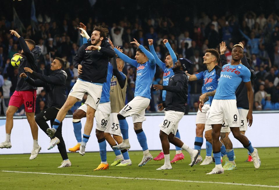 而是赛场之 而是赛场之